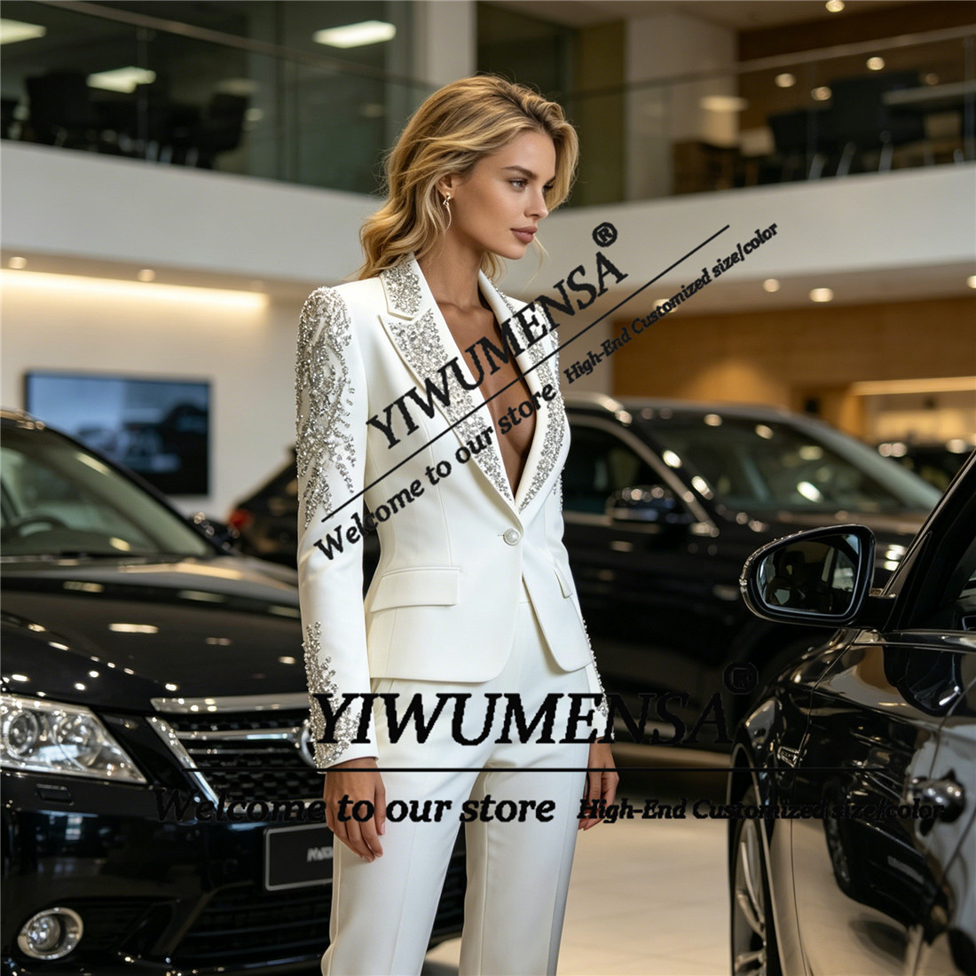 Conjuntos de Luxo Femininos de - Woman Formal Wear avaliação e preço